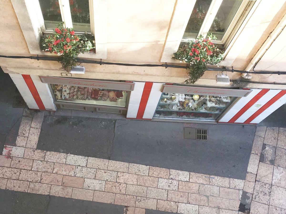 Appartement En Plein Centre Ville Apt Exterior foto